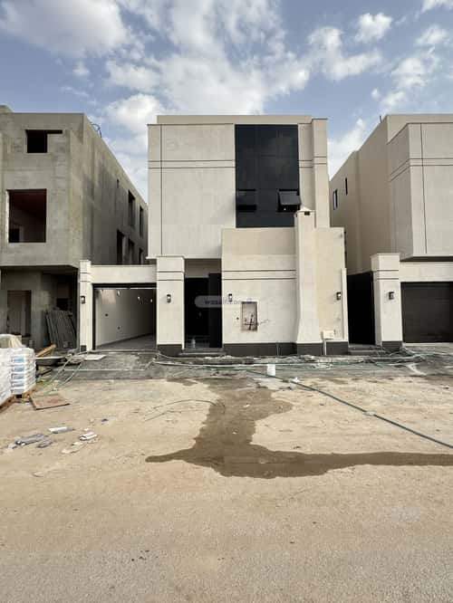 فيلا 312 متر مربع مع شقة واجهة شمالية الرمال، شرق الرياض، الرياض
