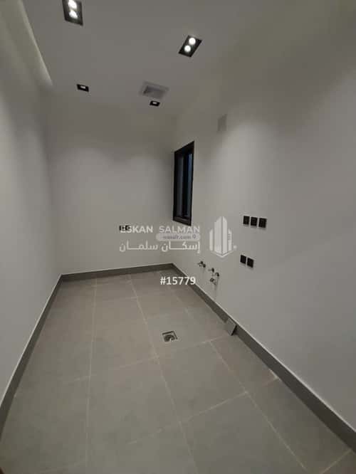 Apartment with 3 Bedrooms Al-Muanisiyah, East Riyadh, Riyadh