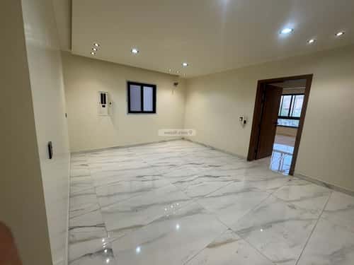 Apartment with 6 Bedrooms Al Jalawyah, Aldammam