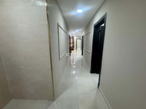 Apartment with 5 Bedrooms Al Noor, Aldammam