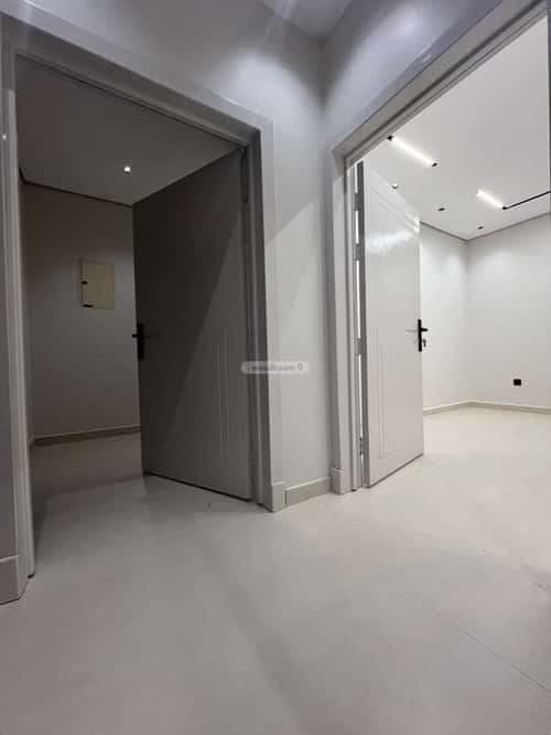 Villa 241.25 SQM Facing West with 5 Bedrooms An-Narjis, North Riyadh, Riyadh