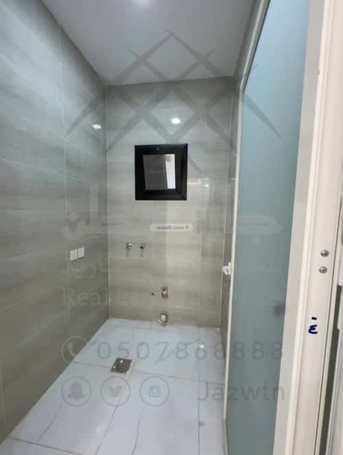 فيلا 284.35 متر مربع شرقية على شارع 12م الروضة، أبو عريش - أبو عريش