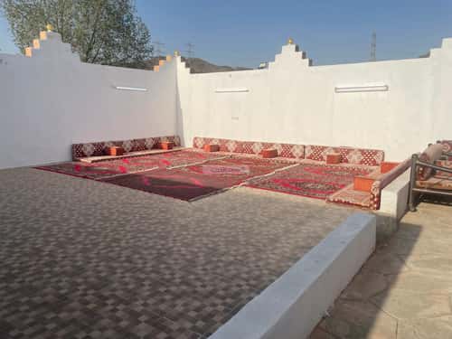 Rest House 895 SQM Facing West, North Gourana, Makkah Al Mukarramah