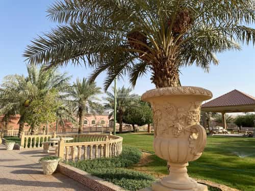 Rest House 11252 SQM with 10 Bedrooms Qarih Dirab, Qarih Dirab
