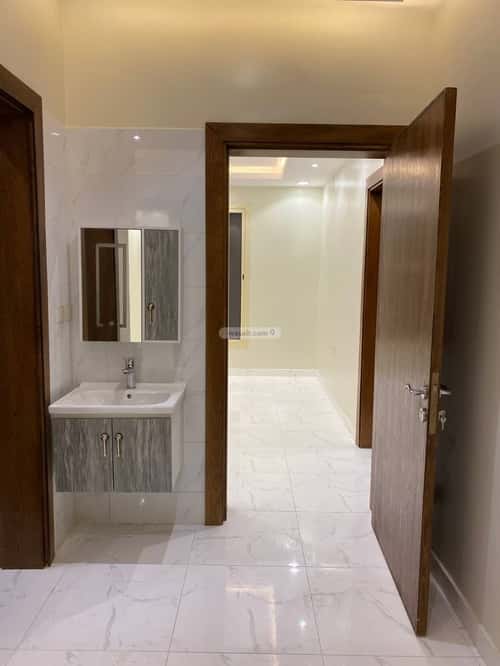 فيلا 400 متر مربع شرقية على شارع 15م السويس 1، جازان