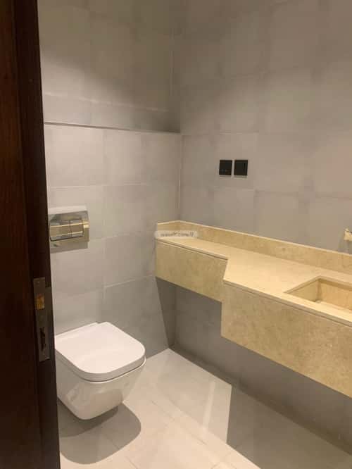 Villa 200 SQM Facing North with 5 Bedrooms Al Sheraa, North Jeddah, Jeddah
