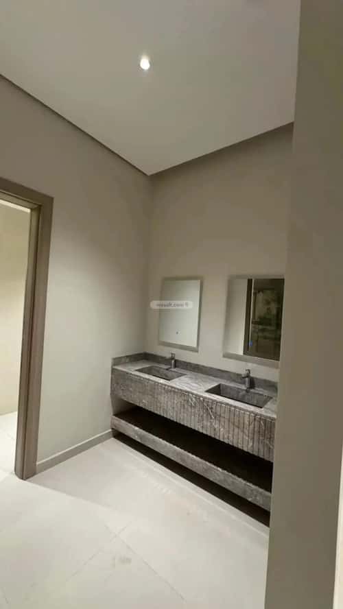 شقة 4 غرف في العارض