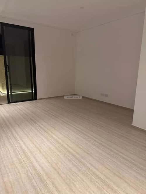 3 bedroom floor in Al Aridh
