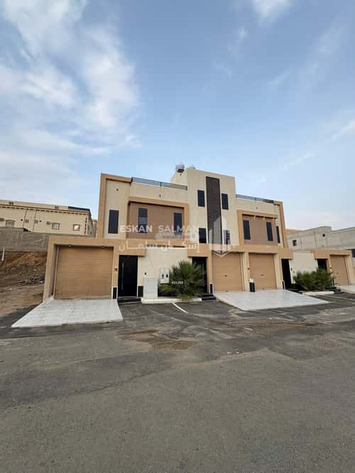 Apartment with 6 Bedrooms Al Zahoor, Abha