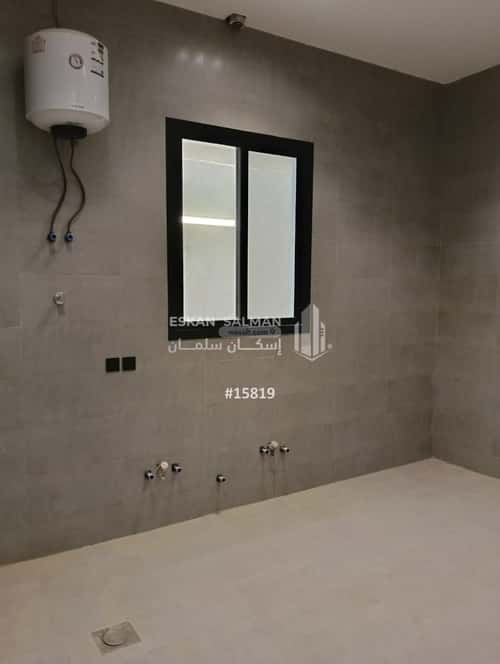 Floor 191.04 SQM with 6 Bedrooms Al-Maizaliyah, East Riyadh, Riyadh