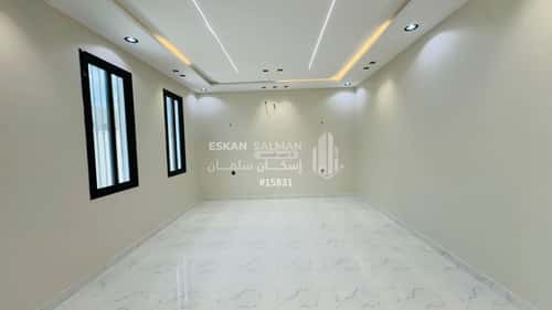 Floor 450 SQM with 6 Bedrooms The Housing District, Alttayif