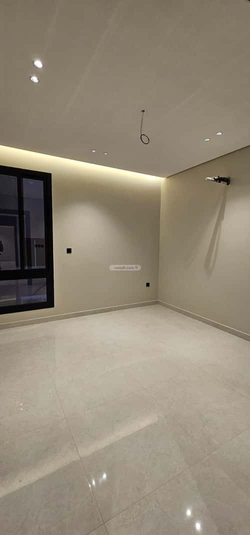 Villa 200 SQM Facing South on 15m Width Street Al Alo'Lo', North Jeddah, Jeddah