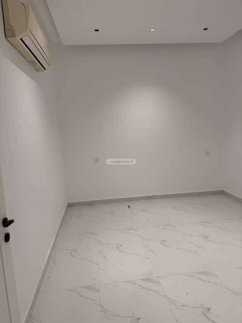 Floor with 5 Bedrooms Ar-Rimal, East Riyadh, Riyadh