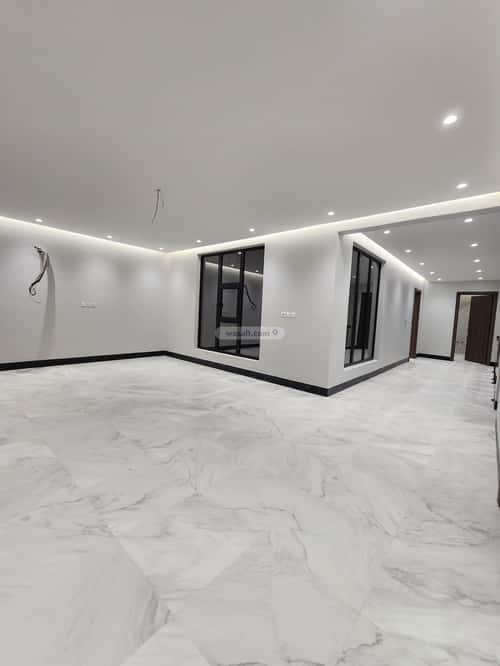 Villa 300 SQM Facing South on 16m Width Street Obhur Al Shamalyyah, North Jeddah, Jeddah