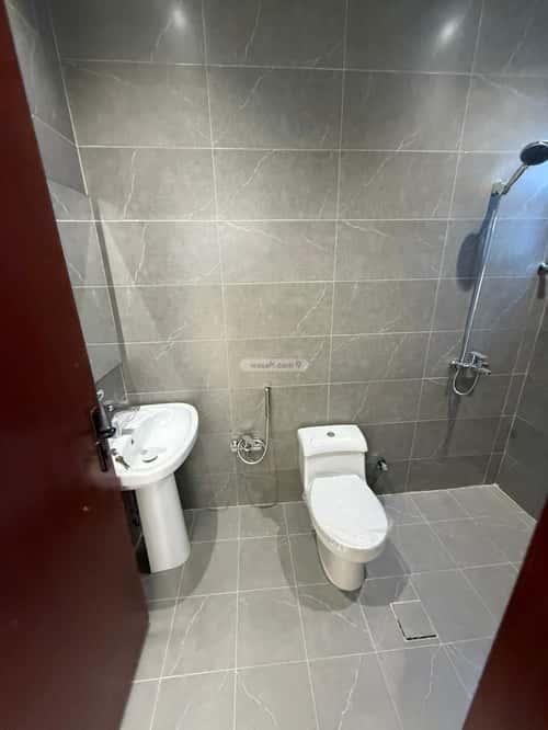 Floor with 4 Bedrooms Ar-Rimal, East Riyadh, Riyadh