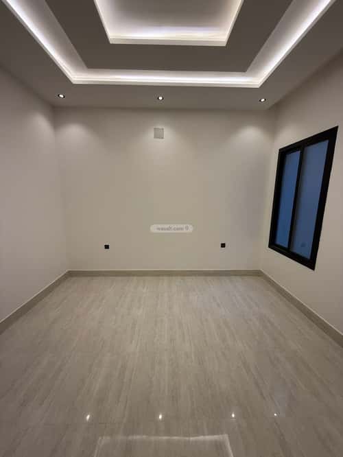 Floor with 5 Bedrooms Ar-Rimal, East Riyadh, Riyadh