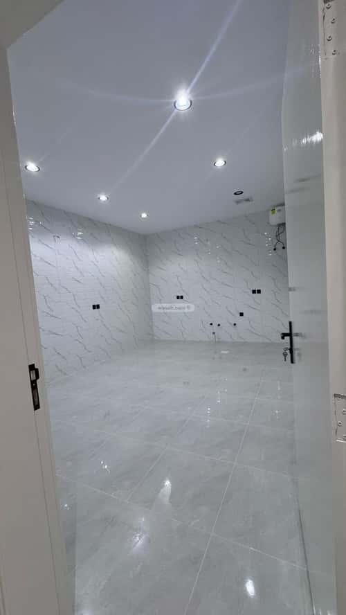 فيلا 306.66 متر مربع شمالية على شارع 12م الرحبة، الطائف