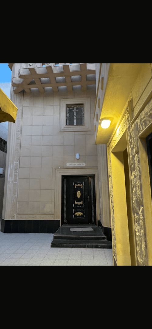 Villa 437.5 SQM Facing North on 15m Width Street Al-Muanisiyah, East Riyadh, Riyadh