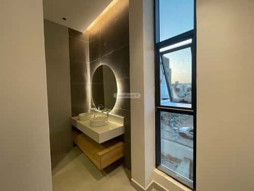 دور 195.81 متر مربع ب 5 غرف الجنادرية، شرق الرياض، الرياض