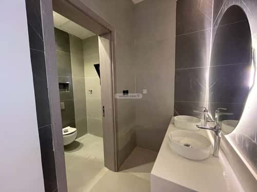 دور 195.81 متر مربع ب 5 غرف الجنادرية، شرق الرياض، الرياض