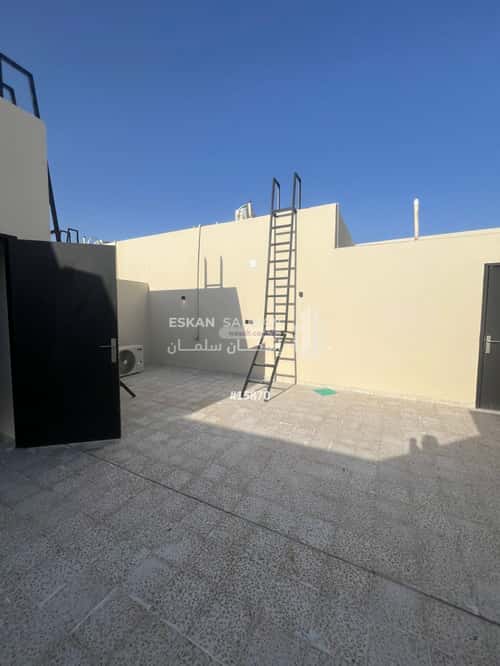 Apartment with 5 Bedrooms Al Fakhriyah, Eanizah