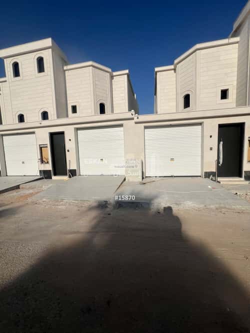 Apartment with 5 Bedrooms Al Fakhriyah, Eanizah