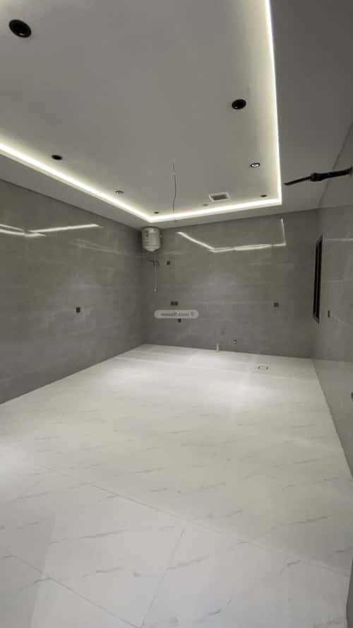 Villa 360.38 SQM Facing North on 15m Width Street Hay Al-Sulimaniyah, Alttayif