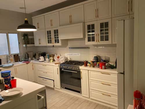 فيلا 400 متر مربع واجهة شرقية ب 9 غرف العروبة، الدمام