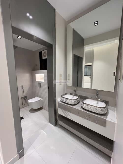 شقة ب 6 غرف المعارض، خميس مشيط