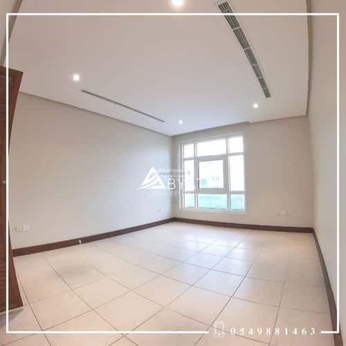 Villa 750 SQM Facing West with 5 Bedrooms Al Shate|E, North Jeddah, Jeddah