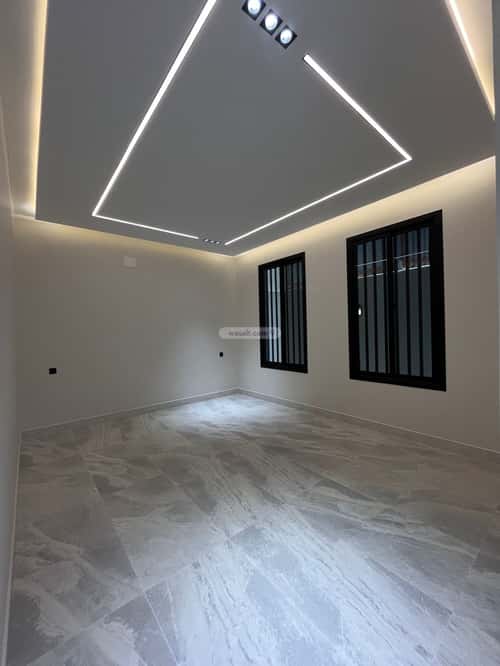 فيلا 277.22 متر مربع شمالية شرقية على شارع 30م النهضة، أحد رفيدة