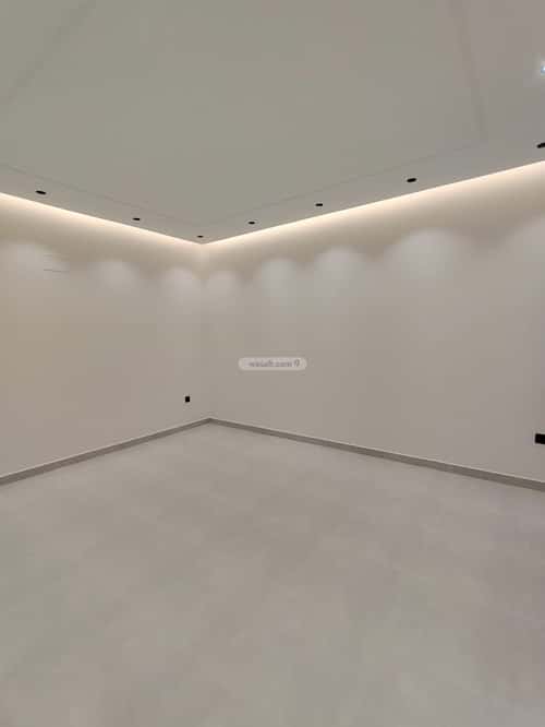 شقة 217 متر مربع ب 8 غرف البديع، أبها