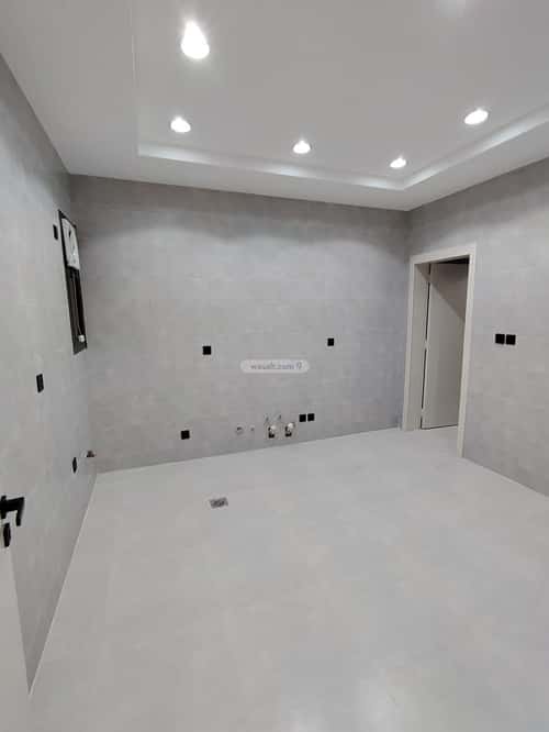 شقة 217 متر مربع ب 8 غرف البديع، أبها