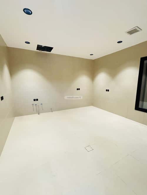 Villa 253.5 SQM Facing North on 15m Width Street Al-Yarmuk, East Riyadh, Riyadh
