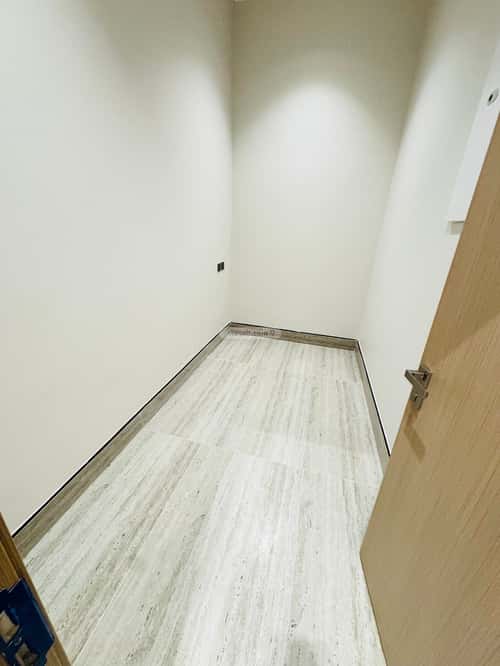 دور 335.48 متر مربع ب 5 غرف قرطبة، شرق الرياض، الرياض