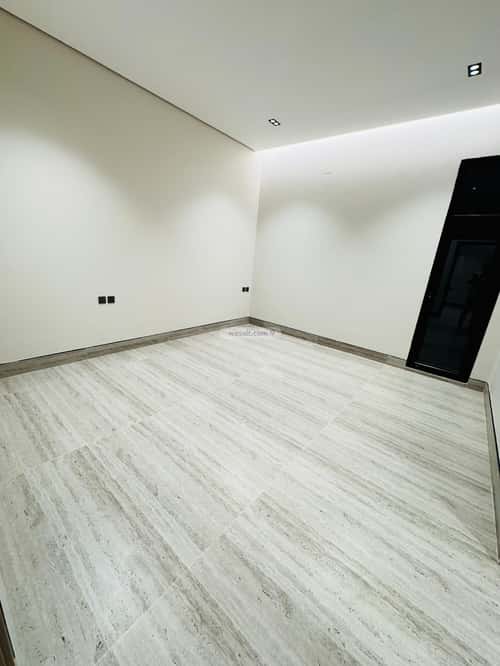Floor 318.37 SQM with 4 Bedrooms Qurtubah, East Riyadh, Riyadh
