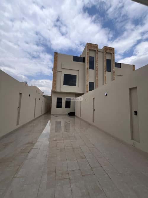دور 339.97 متر مربع ب 8 غرف الزهور، أبها