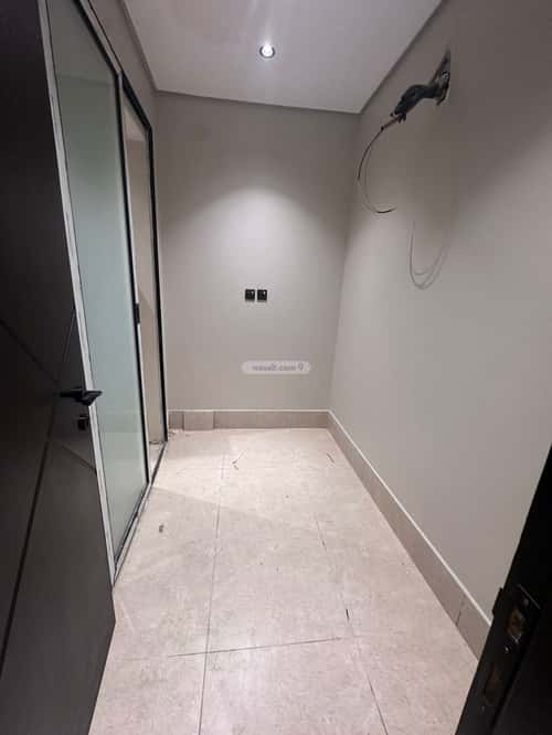 6 bedroom apartment in Dahiat King Fahd