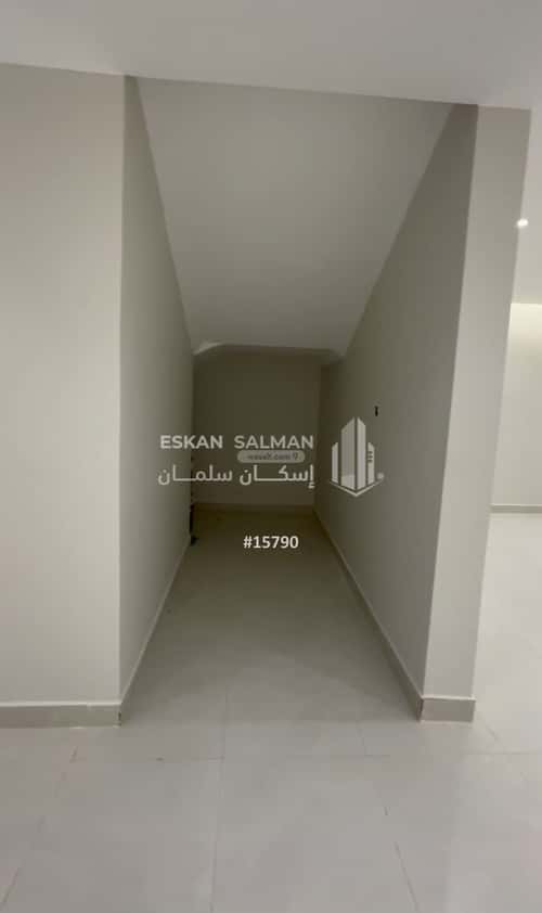 فيلا 593.75 متر مربع جنوبية على شارع 20م القراحين، الطائف