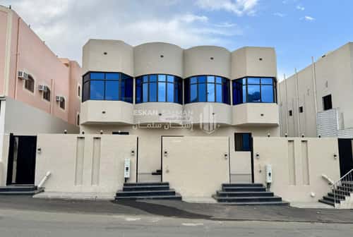 فيلا 593.75 متر مربع جنوبية على شارع 20م القراحين، الطائف