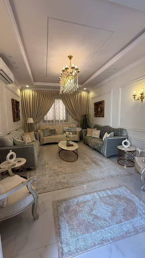 Floor 295 SQM with 6 Bedrooms Ar-Rimal, East Riyadh, Riyadh