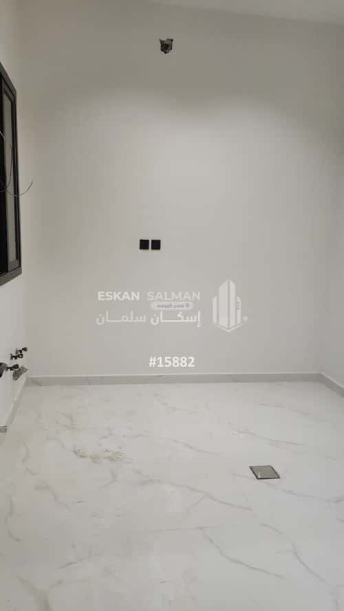 فيلا 243.31 متر مربع شمالية على شارع 20م ديراب، غرب الرياض، الرياض