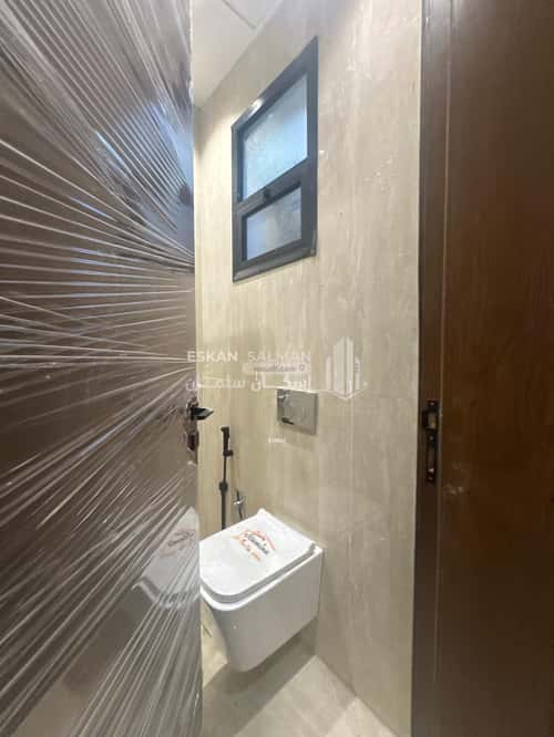 Floor 136.66 SQM with 5 Bedrooms Al-Awaly, West Riyadh, Riyadh