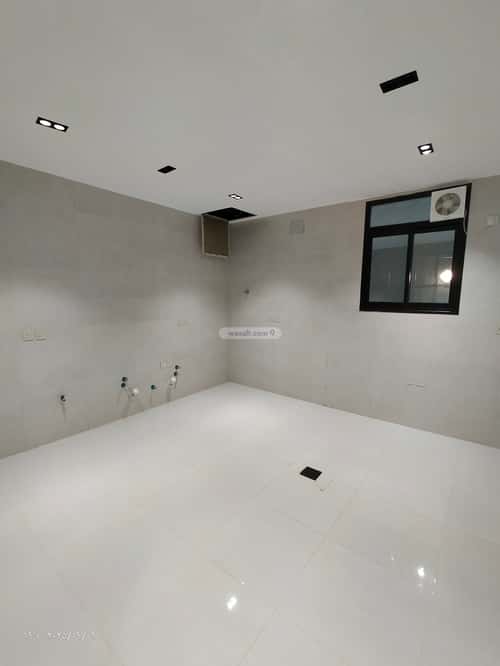 شقة ب 6 غرف المعارض، خميس مشيط