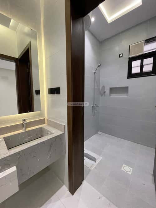 Apartment with 8 Bedrooms Al Taawun, Khamis Mushait