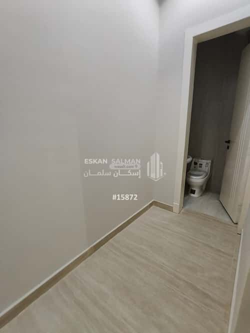 Floor 213.12 SQM with 6 Bedrooms Al-Janadriyah, East Riyadh, Riyadh