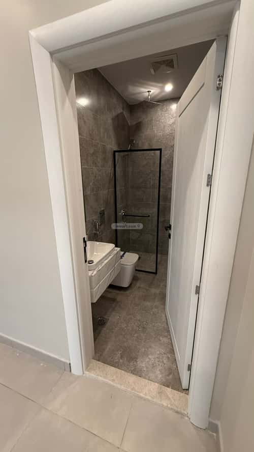 Apartment with 4 Bedrooms Al Swaryee, North Jeddah, Jeddah
