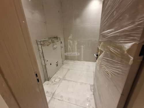 دور 170.31 متر مربع ب 4 غرف الملك فيصل، شرق الرياض، الرياض