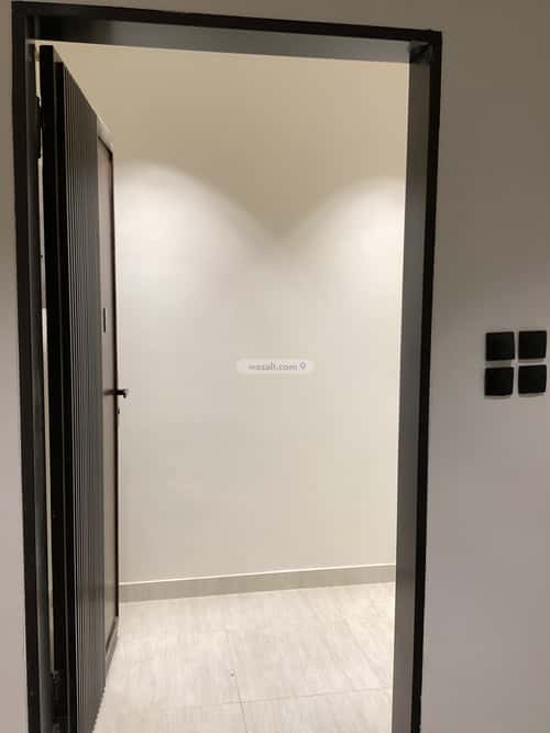 شقة ب 5 غرف المعلاة، أحد رفيدة