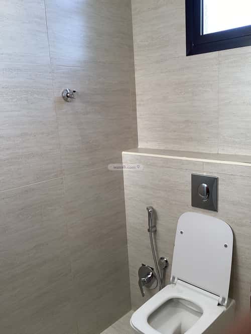 Apartment with 5 Bedrooms Al Ma'Ala, Ahad Rafidah